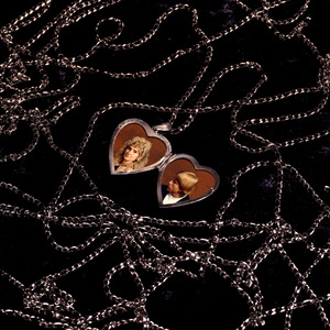 日韩做受❌❌❌高潮久久霉霉P图
